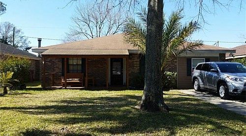 1st image of 113 Janet Dr
