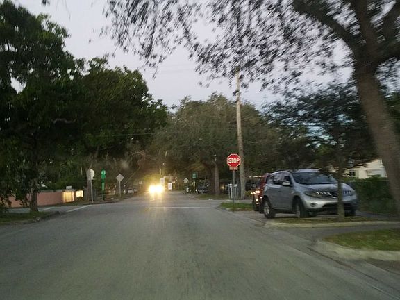 5th image of 1205 NW 124th St