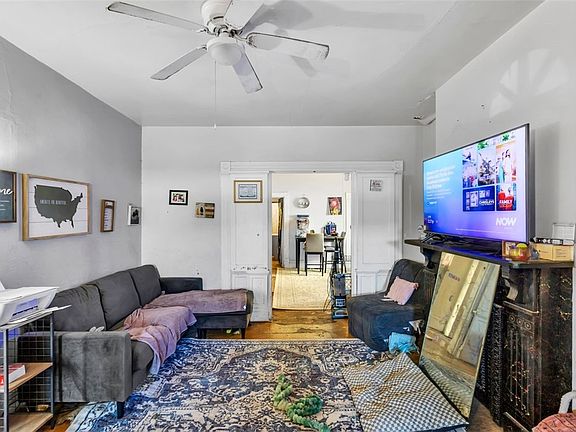 3rd image of 211 E 7th Ave
