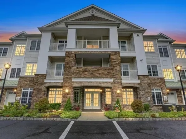 7319 Falston Cir #319, Old Bridge Twp., NJ 08857