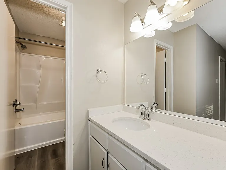 6004 Cool Springs Dr — Photo 11