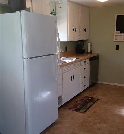 3rd image of 27075 Waters Edge Dr