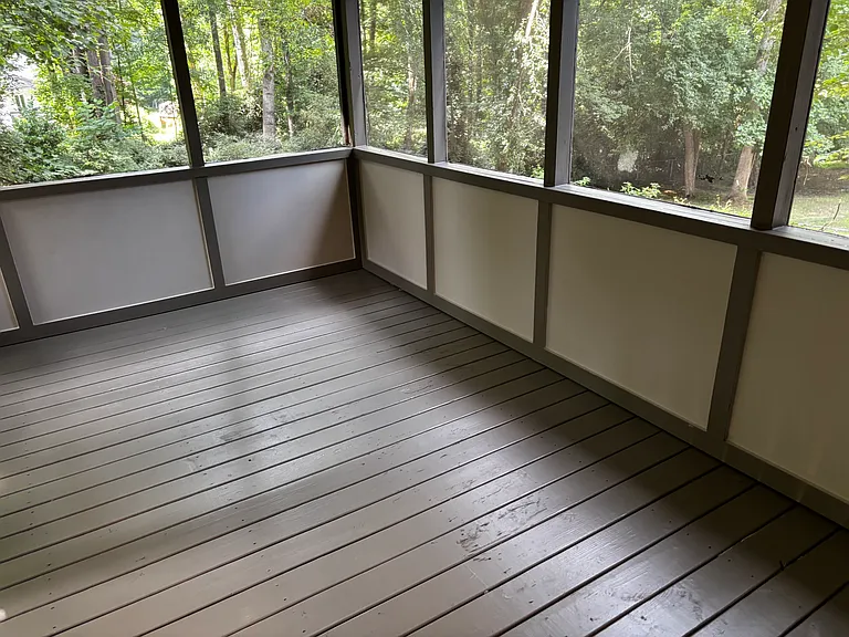 3713 Holland Dr — Photo 11