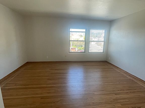 2nd image of 1272 Solano Ave #4