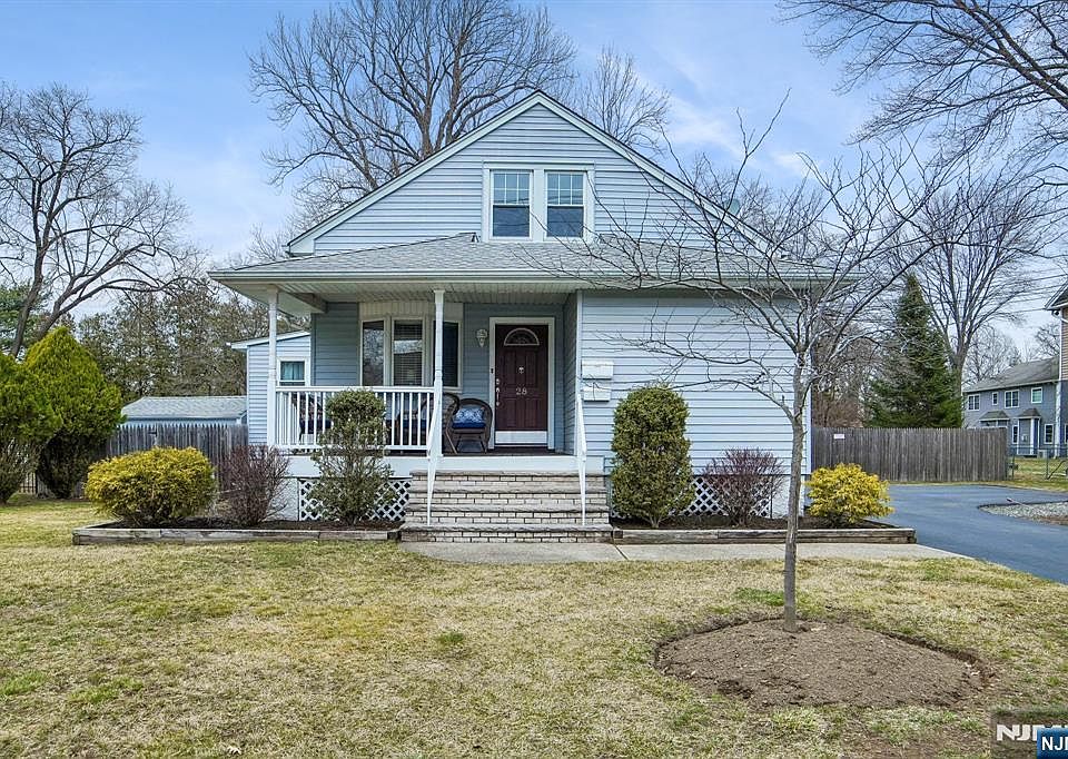 1st image of 28 E Liberty Ave