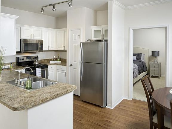 4th image of 6008 Bent Pine Dr APT 2335