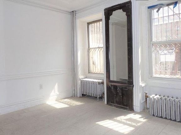 3rd image of 409 E 115th St APT 2