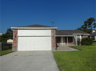 407 Lazy Ln, Montgomery, TX 77356