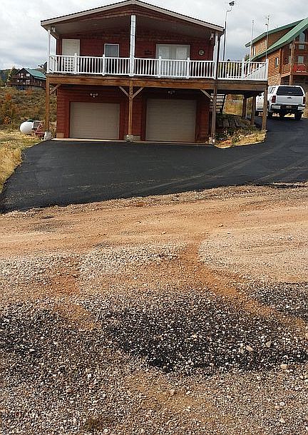 1st image of 360 W Bluegrass Way