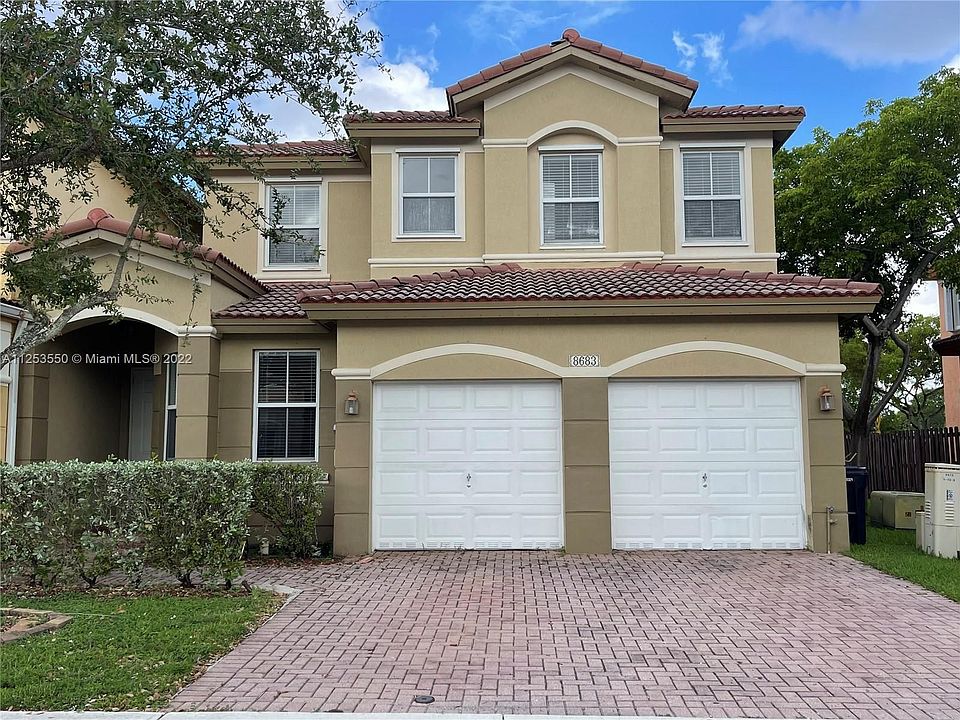 1st image of 8683 NW 109th Ct