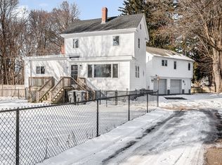 52 Elm St, Haverhill, MA 01830