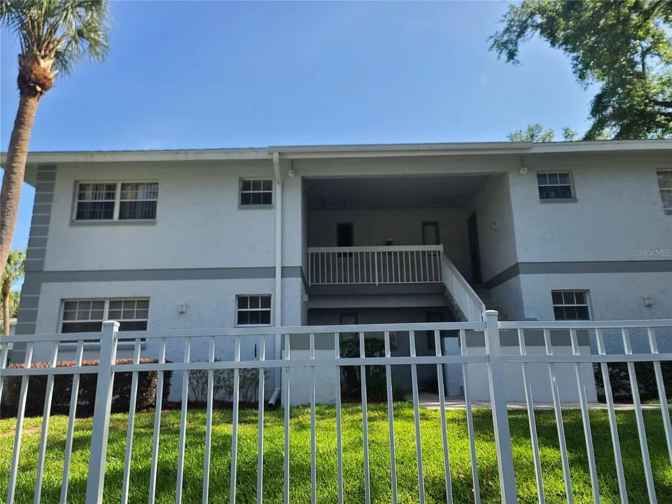 580 Fairways Ln #G203