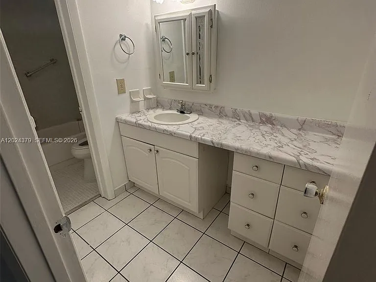 6505 Winfield Blvd #B-3 — Photo 16