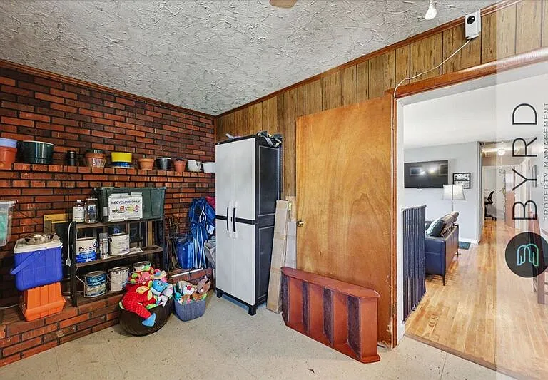 3708 Grandel Dr — Photo 21