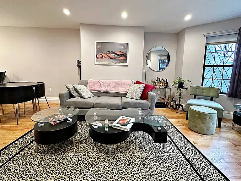 242 Covert St #1A — Photo 5