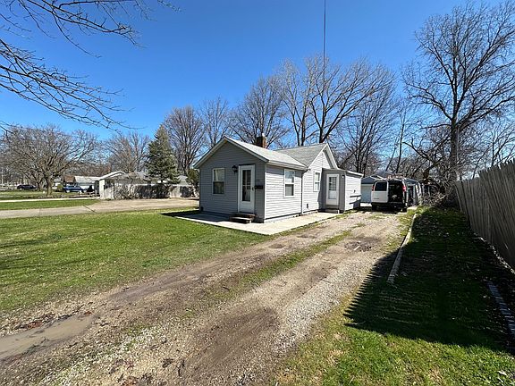 4th image of 1359 E 362nd St