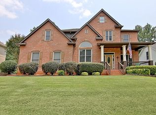 41 Hidden Woods Ln, Newnan, GA 30265