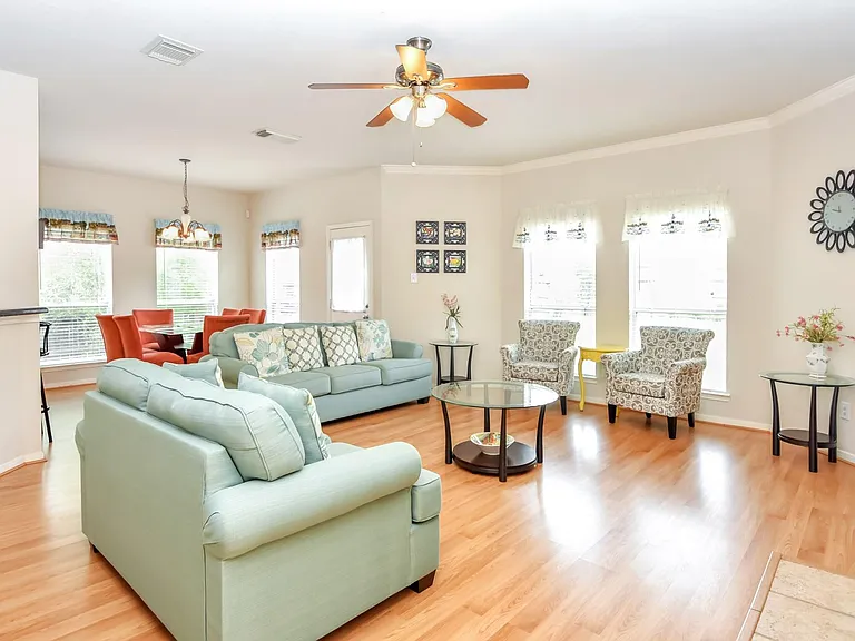 1815 Granite Field Ln — Photo 9