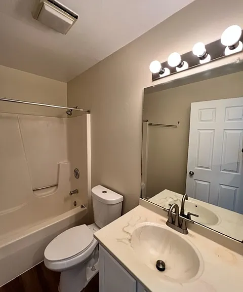 1718 Marywood Ave — Photo 14