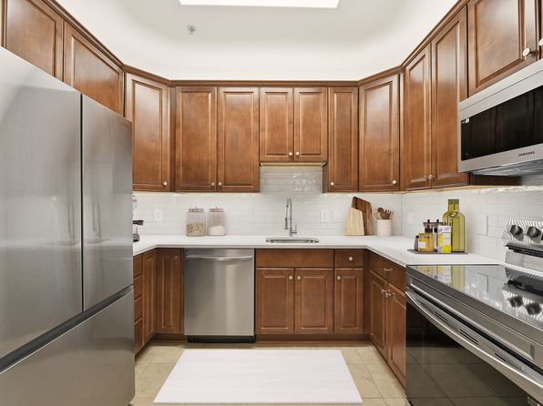 820 S Columbus St Unit 317