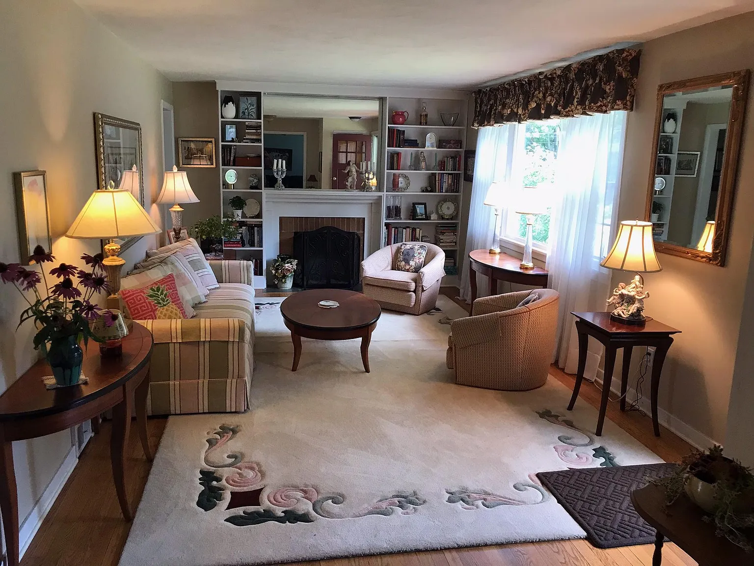 112 Edgemere Ln — Photo 4