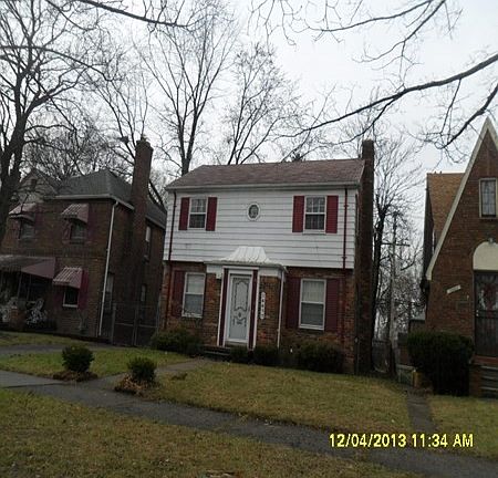 4th image of 16677 Strathmoor St