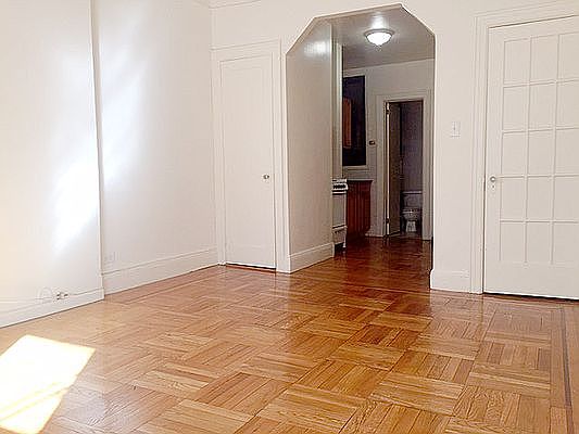 4th image of 169 E 92nd St APT B3