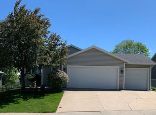 4544 5th St NW, Rochester, MN 55901