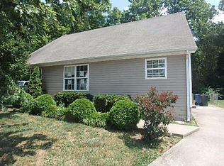 449 Scottsdale Cir, Lexington, KY 40511