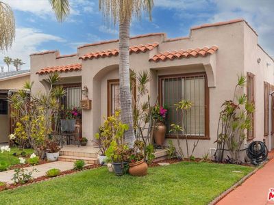 2312 S Orange Dr, Los Angeles, CA, 90016