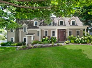 23 Crescent Rd, Riverside, CT 06878