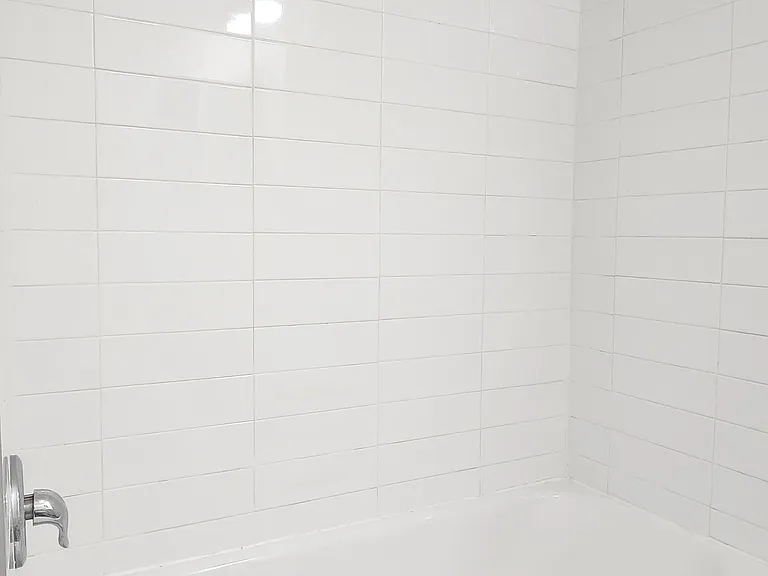 Tub