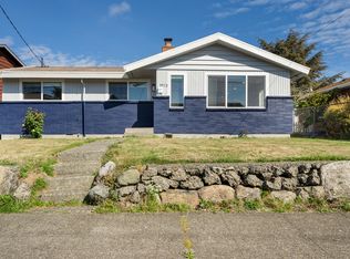 3912 S Warsaw St, Seattle, WA 98118