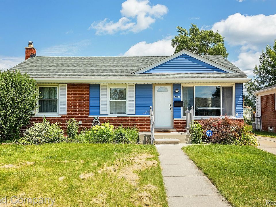 1st image of 28440 Floral St