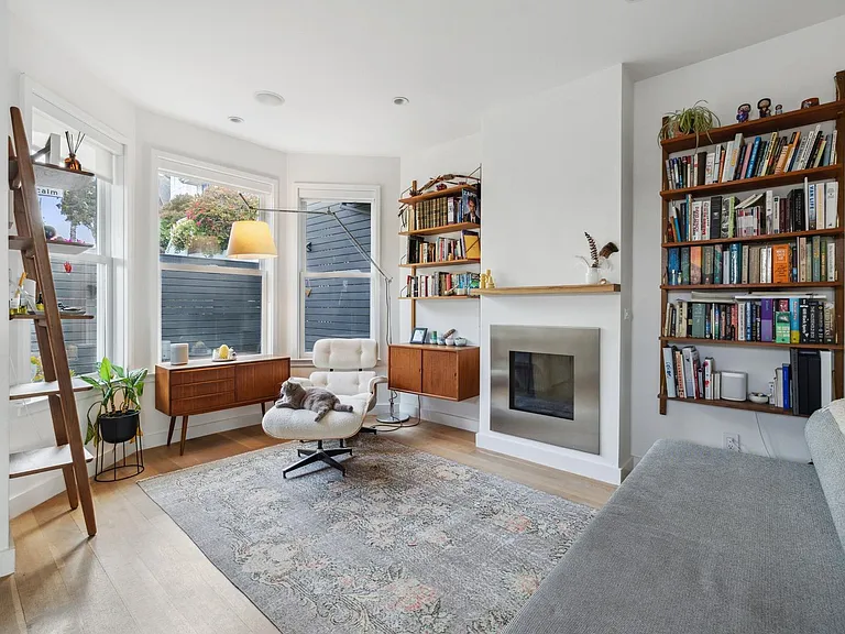 28 Montcalm St #1 — Photo 6