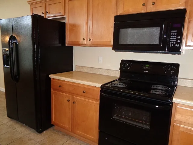 10195 Tall Hickory Dr — Photo 5