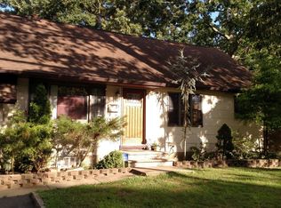 16 Arizona Ave, Jackson, NJ 08527