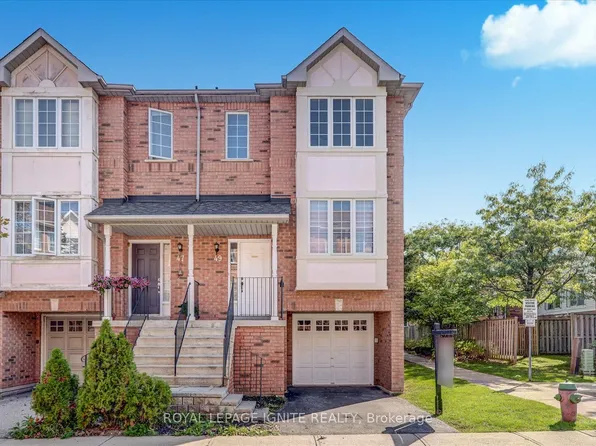 80 Acorn Pl, Mississauga, ON