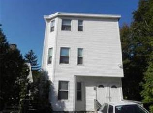 12 Longwood Ave, Fitchburg, MA 01420
