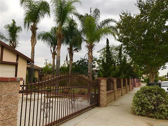 3rd image of 14800 Nubia St