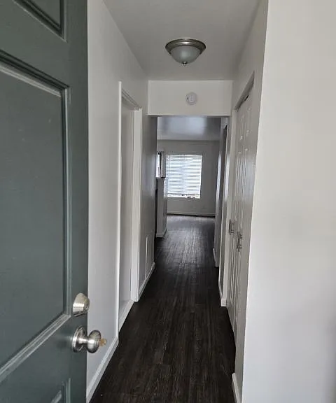 11233 Axtell St — Photo 2