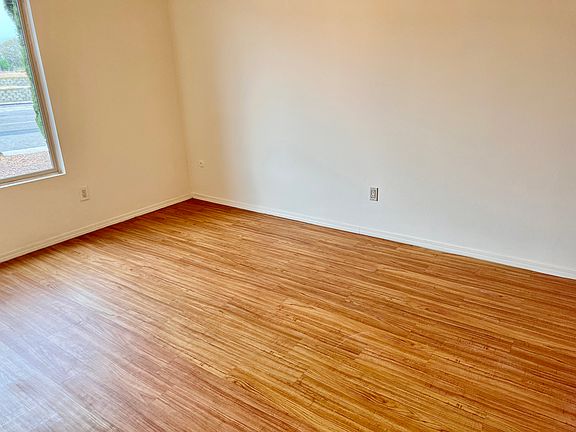 5th image of 7302 Mesa College Dr APT 1