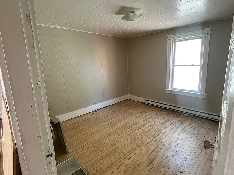 20 Cherry St #2 — Photo 4