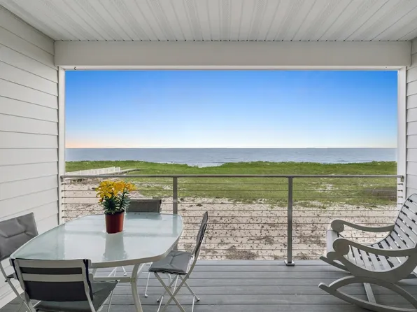 473 Dune Road #6B, Westhampton Beach, NY 11978