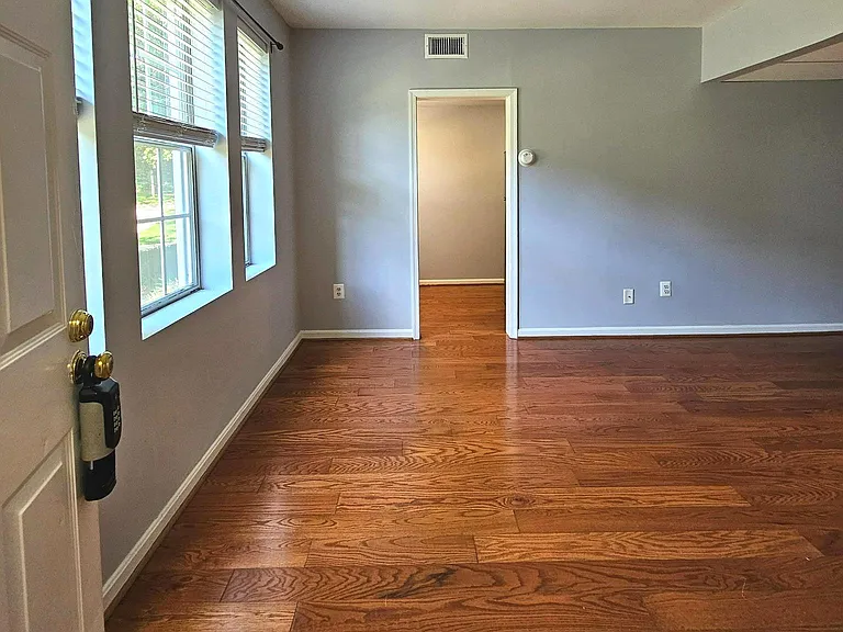 1782 N Troy St #702 — Photo 4
