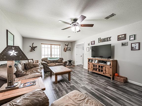 5th image of 6509 Grace Ln