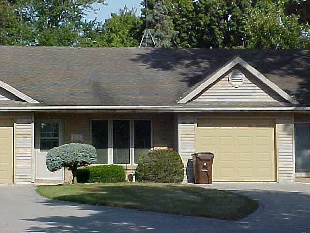 226 W Edgerton St — Photo 1
