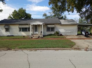 1110 Read Ave, Coffeyville, KS 67337
