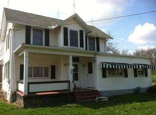 215 Lusk Rd, Bentleyville, PA 15314