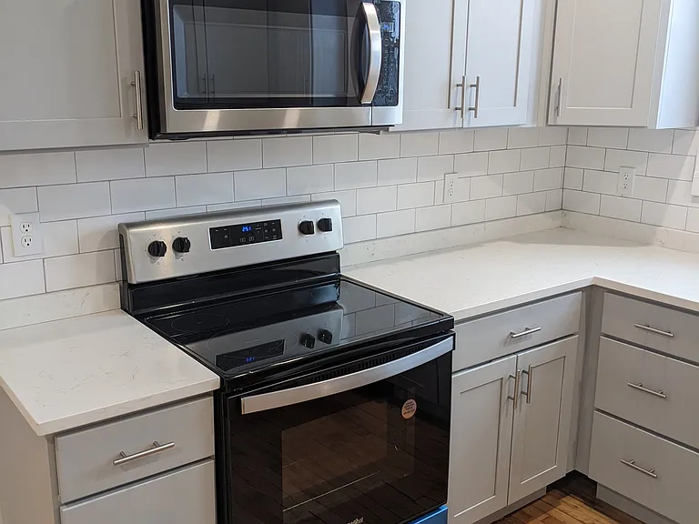 191 Elm St #10 — Photo 3
